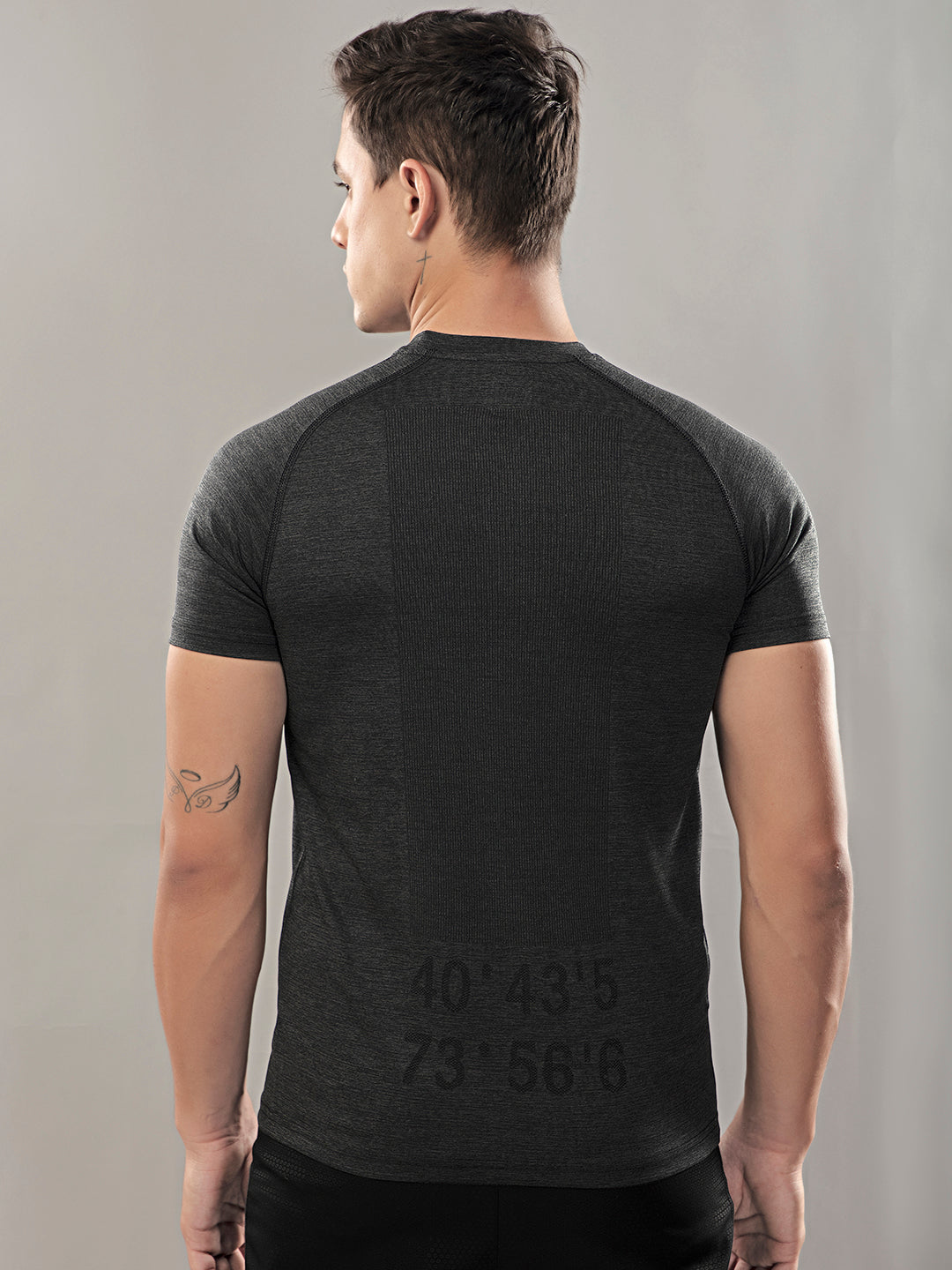 Sport Sun Seamless Round Neck