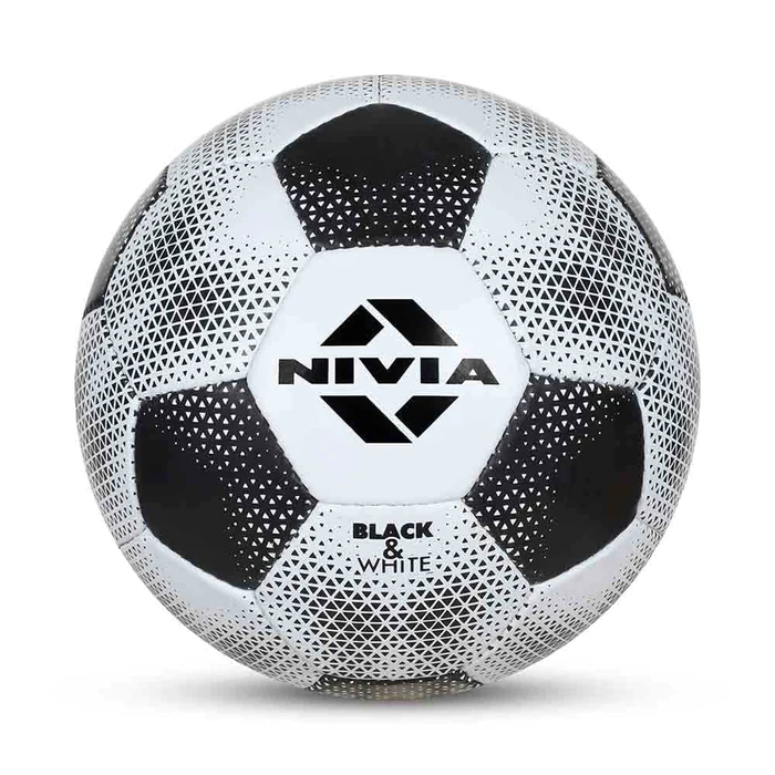 NIVIA FOOTBALL Black & White