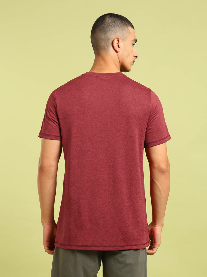 TECHNOSPORTS T-shirts Round Neck OR40
